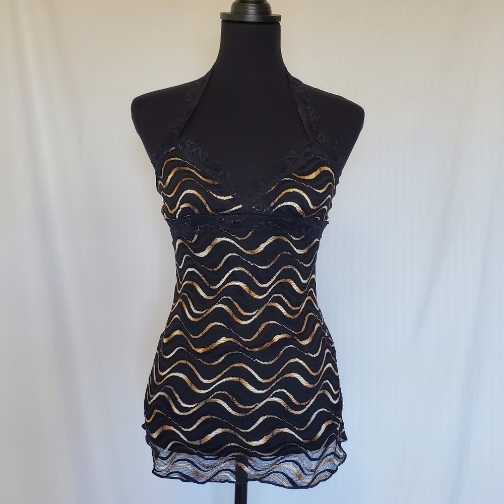 Small Body Central Halter Top